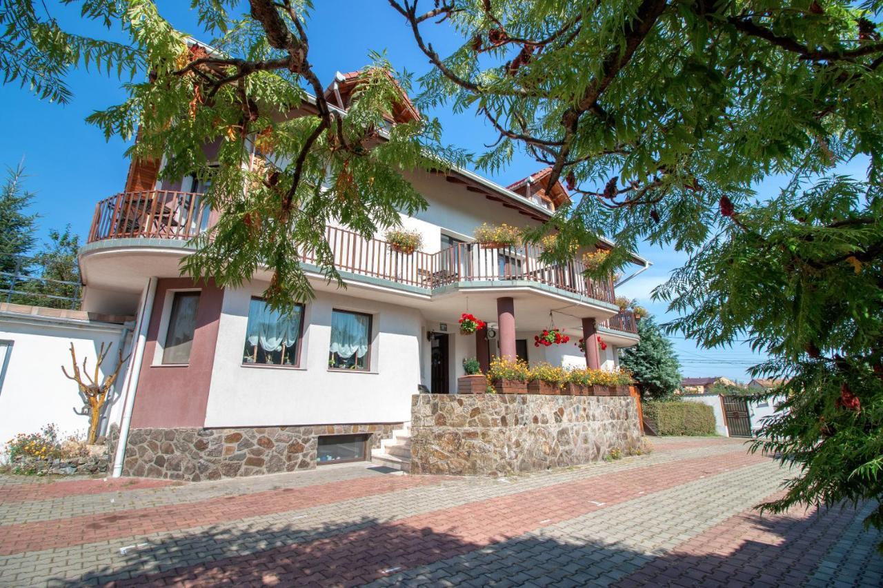 Casa Din Noua Hotel Brasov Luaran gambar